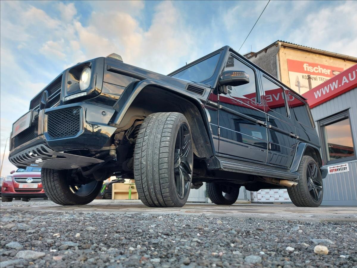 Mercedes-Benz Třídy G SUV / Terénní 3,0 l 155 kw