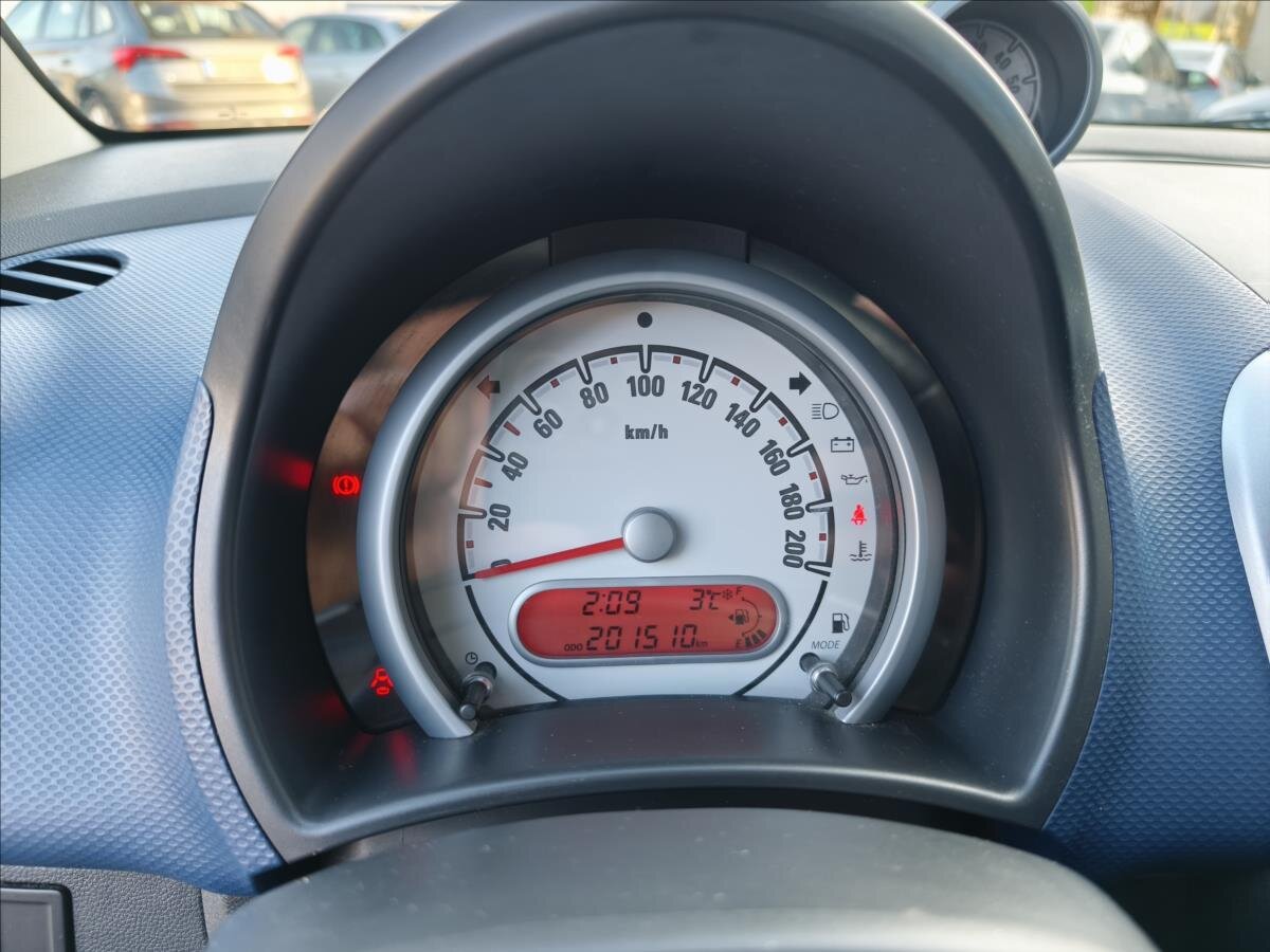 Opel Agila Hatchback 1,2 l 63 kw