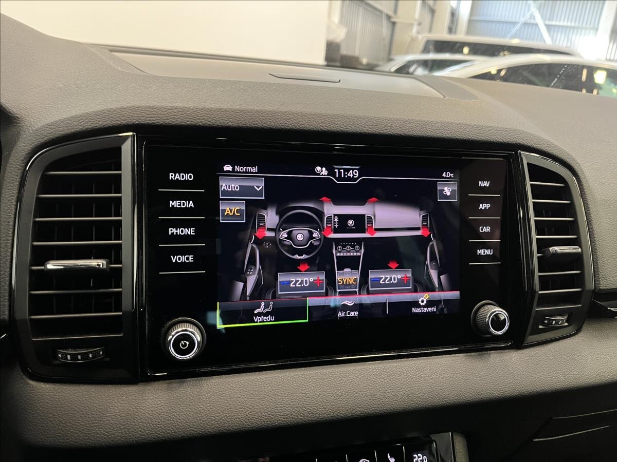 Škoda Karoq SUV 1,5 l 110 kw