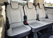 Ford Tourneo Custom 11