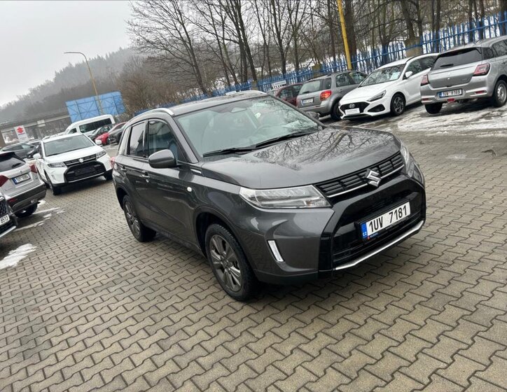 Suzuki Vitara SUV 1,4 l 95 kw