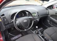 Hyundai i30 16