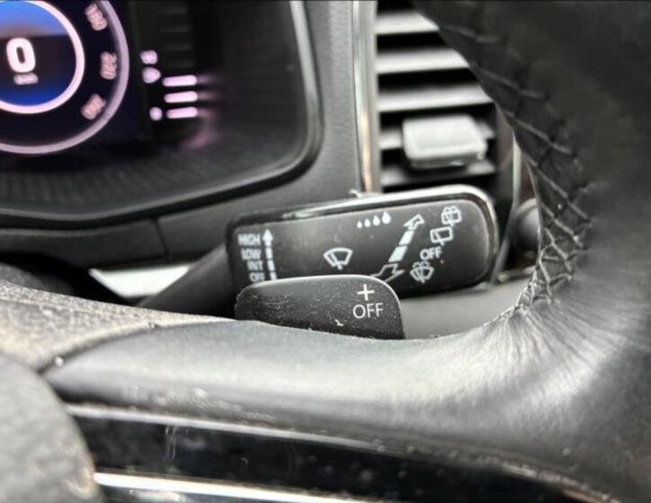 Škoda Karoq SUV / Terénní 2,0 l 110 kw