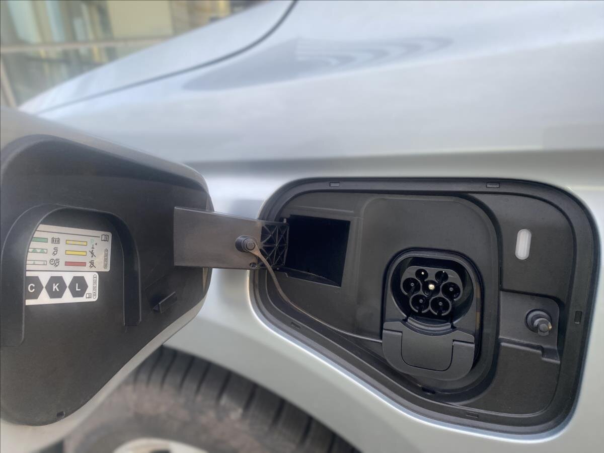 Volkswagen Caddy Ostatní 1,5 l 85 kw