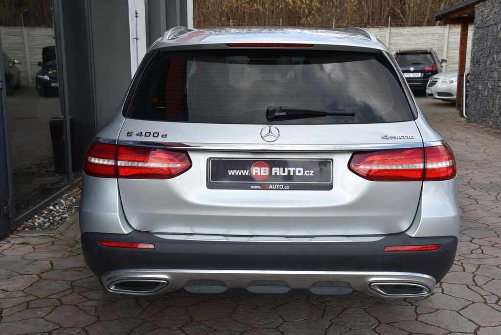 Mercedes-Benz Třídy E Kombi 2,9 l 250 kw