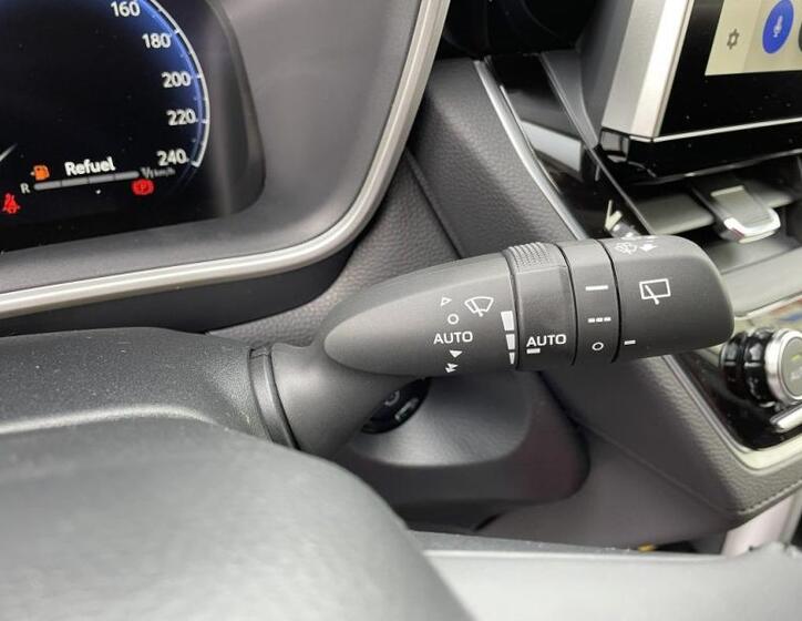 Toyota Corolla Cross 38