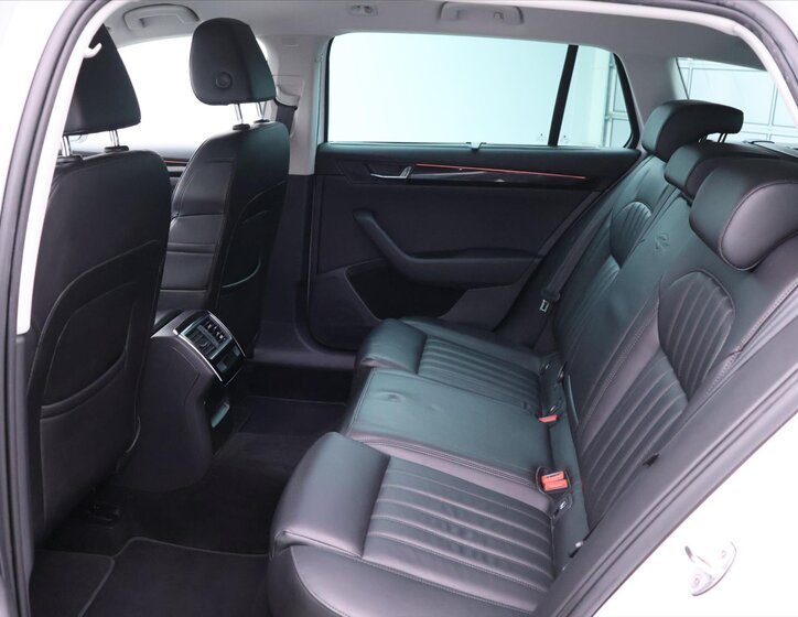 Škoda Superb Kombi 2,0 l 206 kw