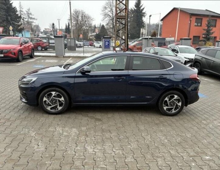Hyundai i30 Liftback 1,5 l 103 kw