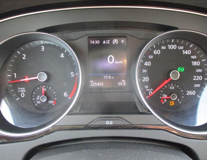 Volkswagen Passat Kombi 2,0 l 140 kw