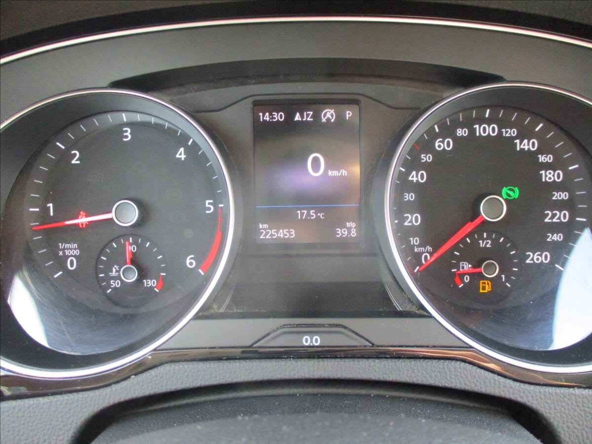 Volkswagen Passat Kombi 2,0 l 140 kw