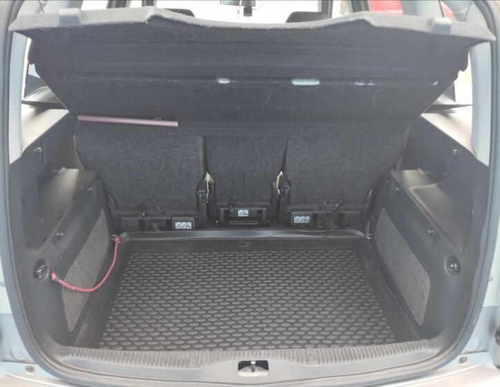 Škoda Roomster Kombi 1,2 l 51 kw