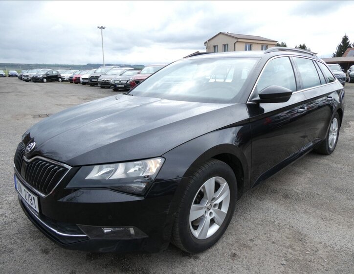 Škoda Superb Kombi 1,6 l 88 kw