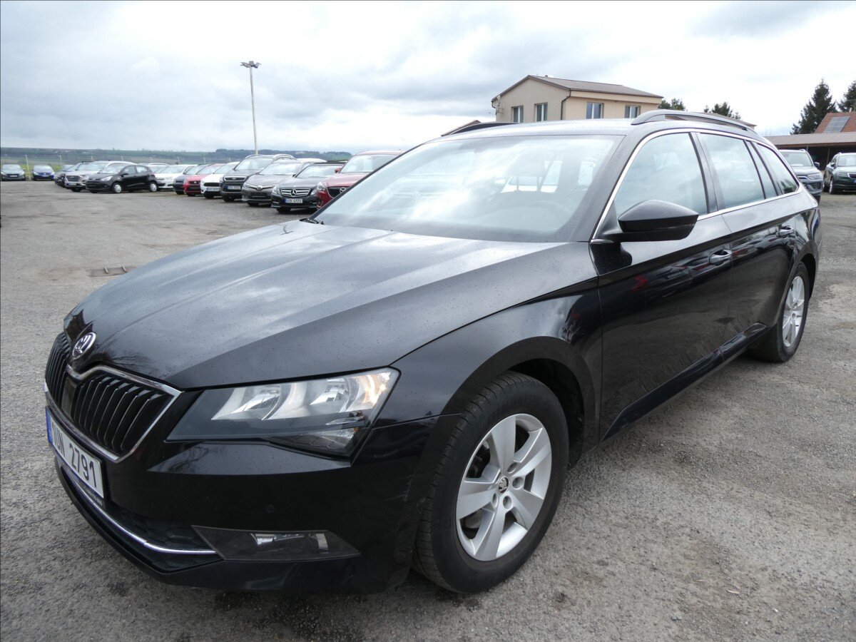 Škoda Superb Kombi 1,6 l 88 kw