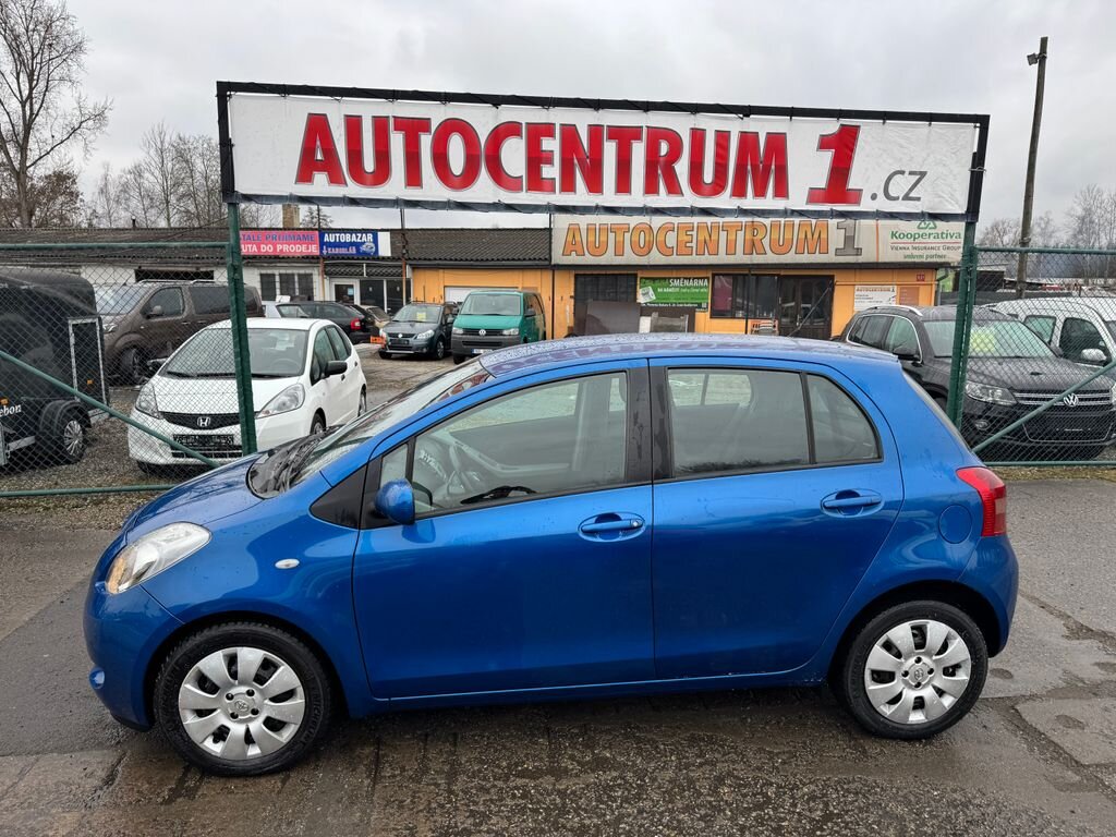 Toyota Yaris Hatchback 998,0 51 kw