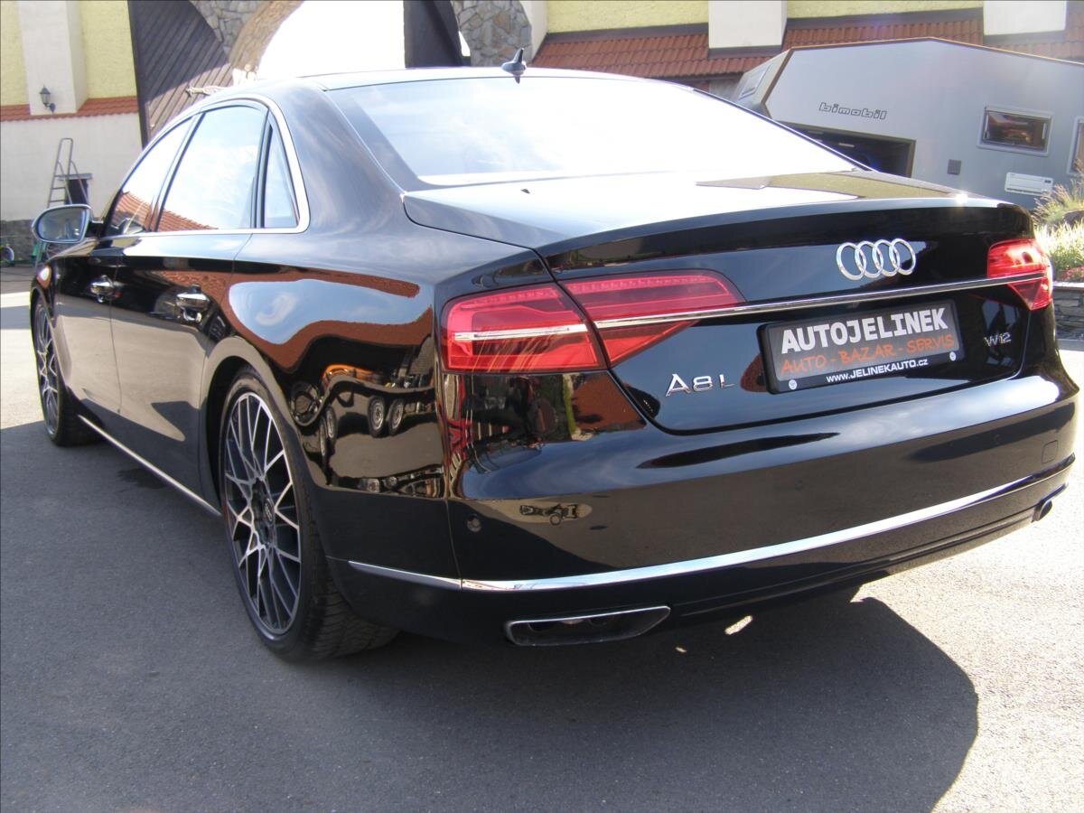 Audi A8 Sedan 6,3 l 368 kw