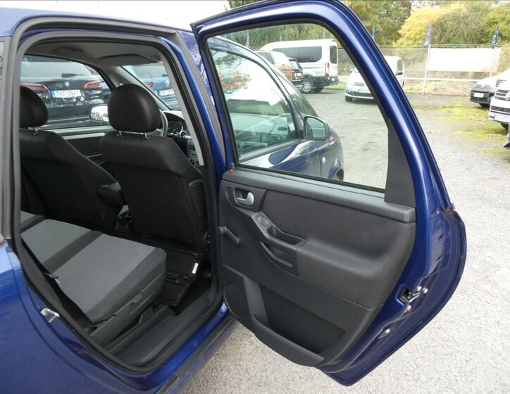 Opel Meriva 19
