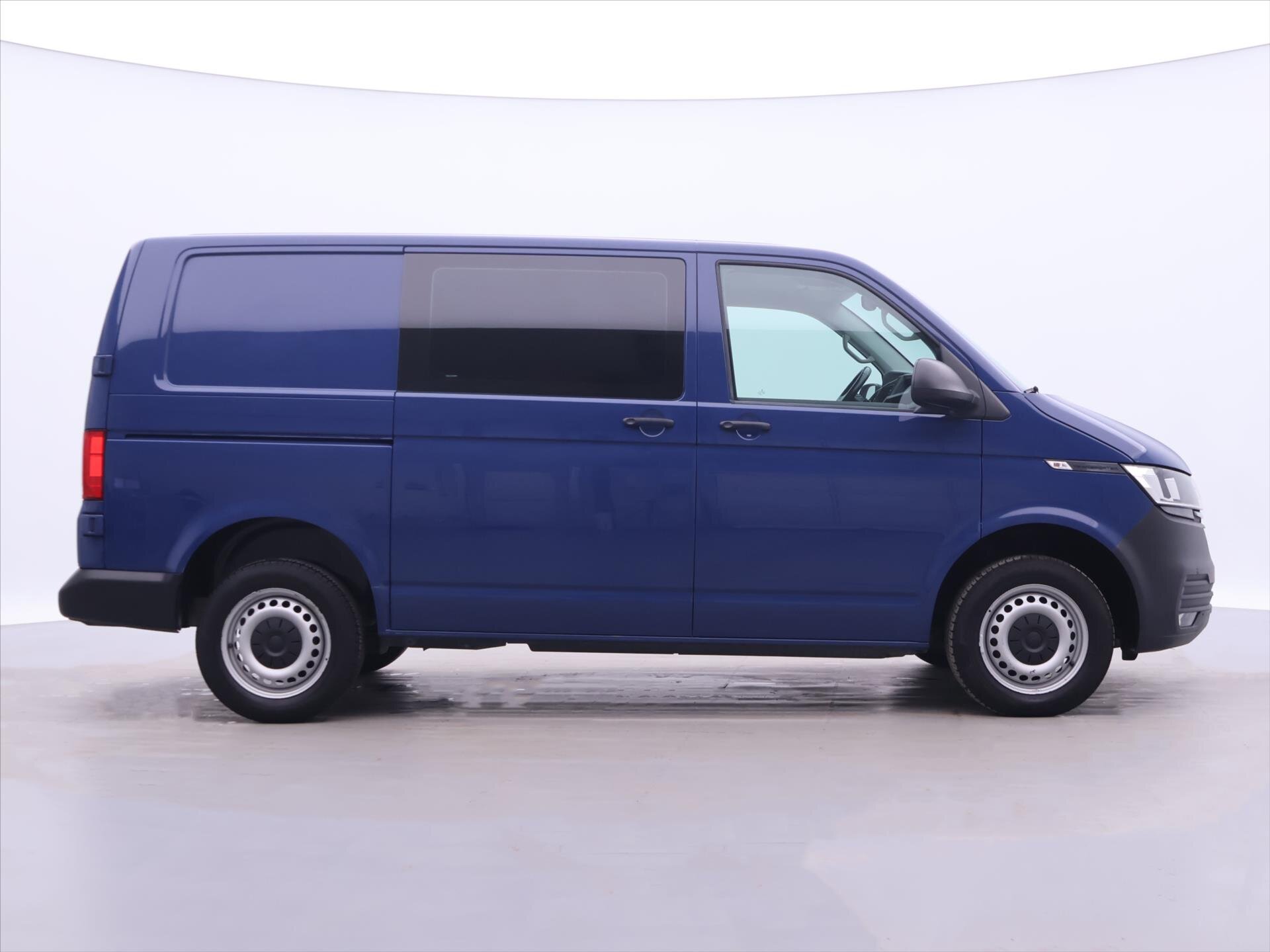 Volkswagen Transporter Skříň 2,0 l 110 kw