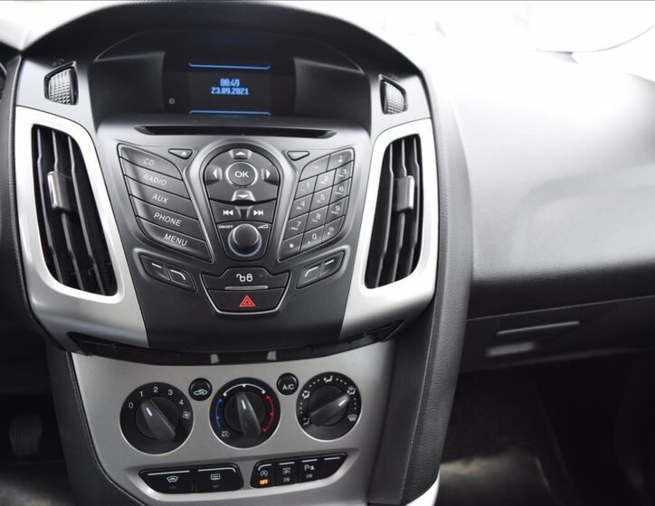 Ford Focus Kombi 998,0 92 kw