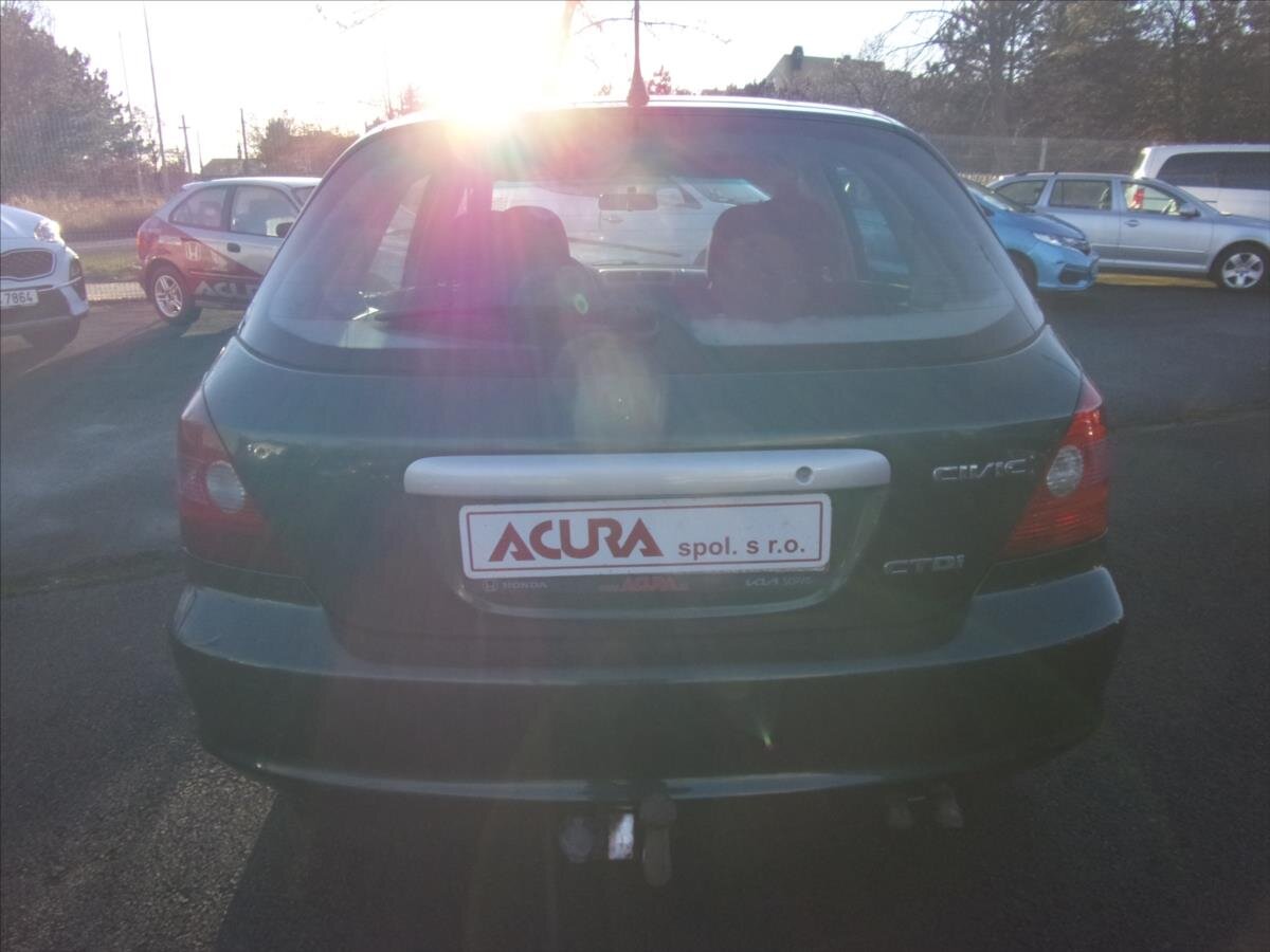 Honda Civic Hatchback 1,7 l 74 kw