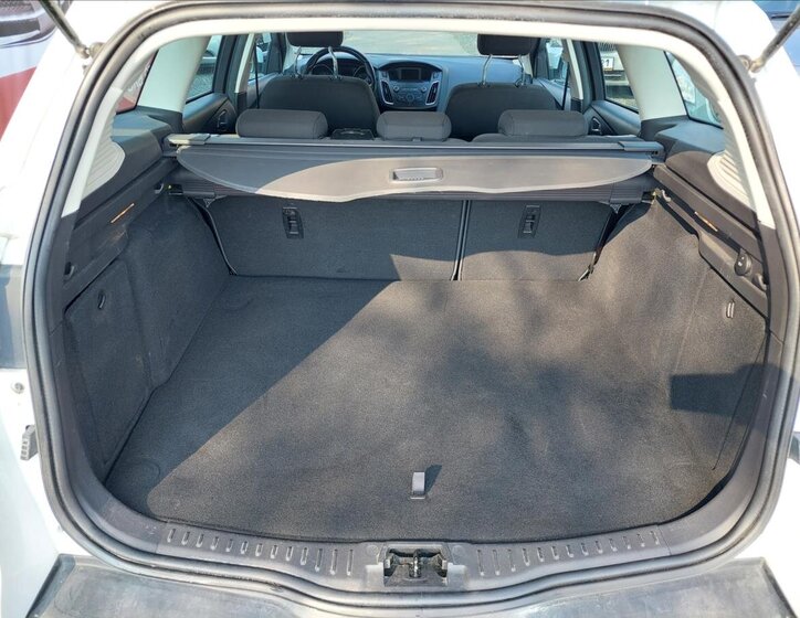 Ford Focus Kombi 1,5 l 77 kw
