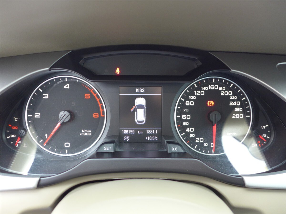 Audi A4 Kombi 2,0 l 105 kw