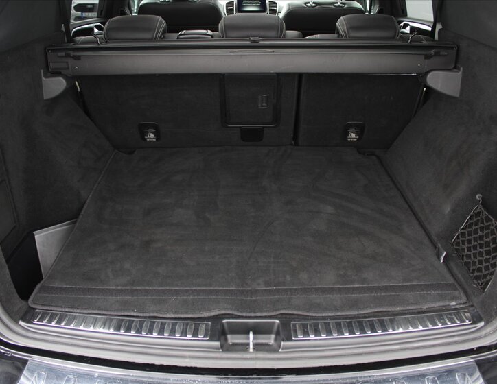 Mercedes-Benz GLE SUV / Terénní 4,7 l 335 kw