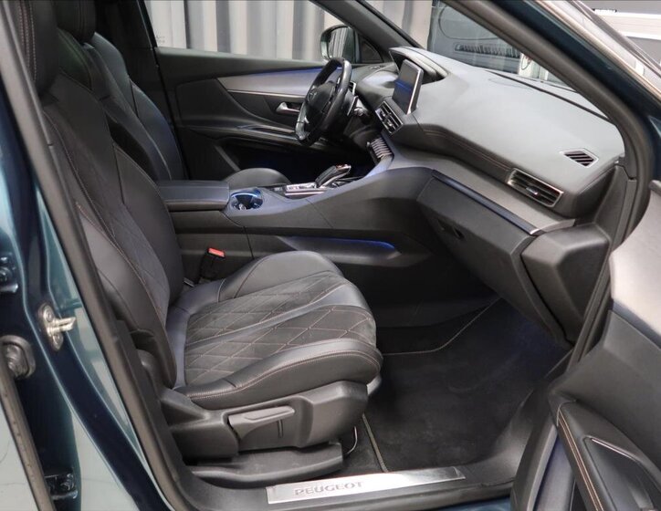 Peugeot 5008 Kombi 2,0 l 130 kw