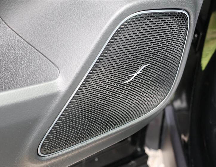 Mercedes-Benz GLB 21