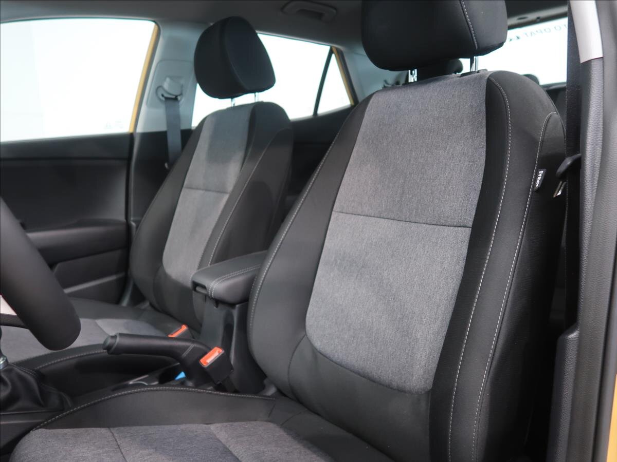 KIA Stonic SUV / Terénní 1,2 l 58 kw