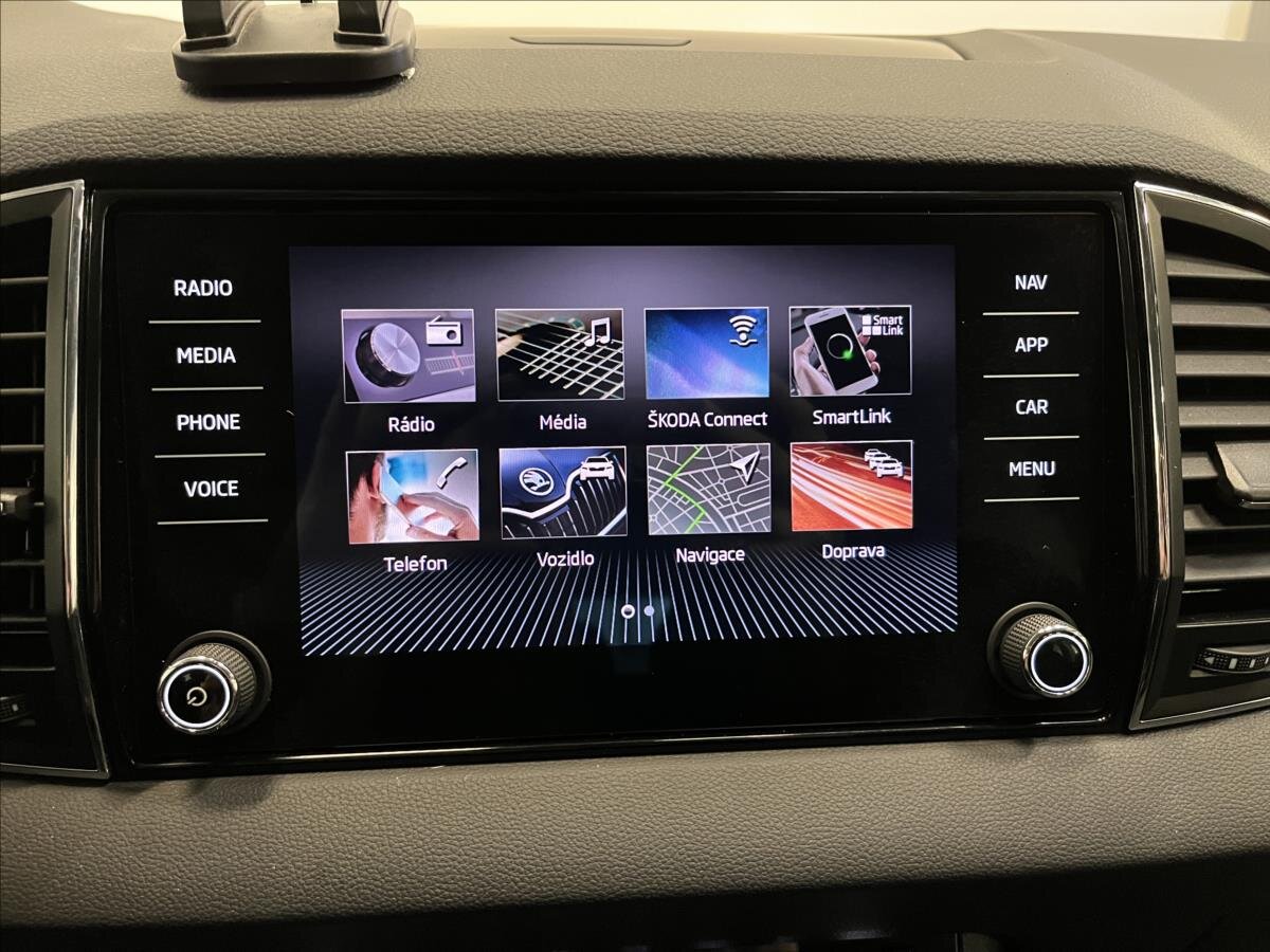 Škoda Karoq SUV 1,5 l 110 kw