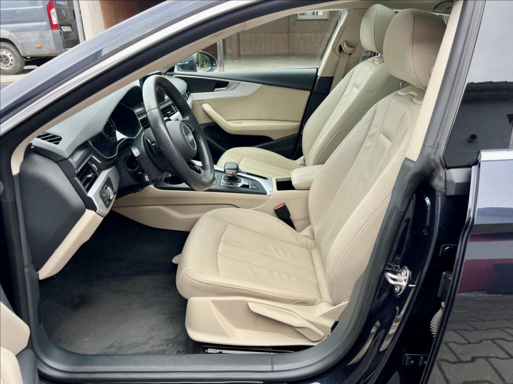 Audi A5 Liftback 296,0 210 kw