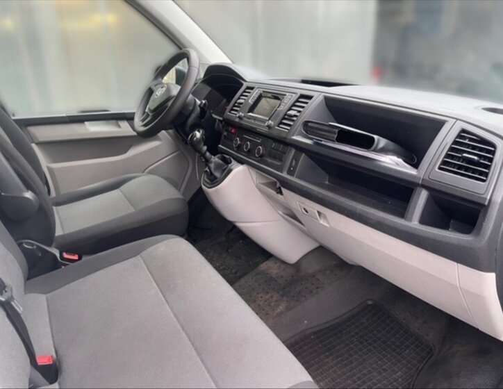 Volkswagen Transporter Skříň 2,0 l 75 kw