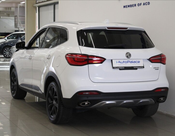 MG EHS SUV / Terénní 1,5 l 190 kw