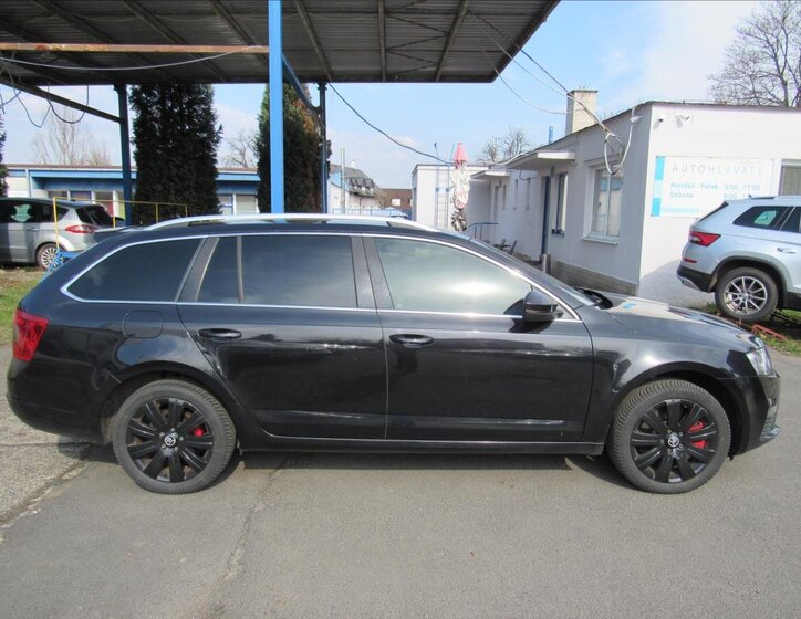 Škoda Octavia Kombi 2,0 l 135 kw