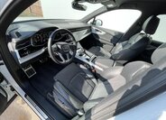 Audi Q7 SUV / Terénní 3,0 l 210 kw