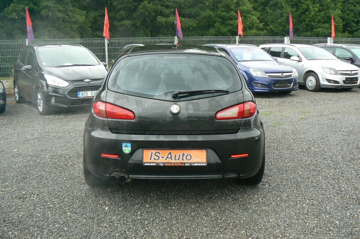 Alfa Romeo 147 Hatchback 1,6 l 77 kw