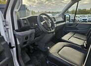 Volkswagen Crafter 8