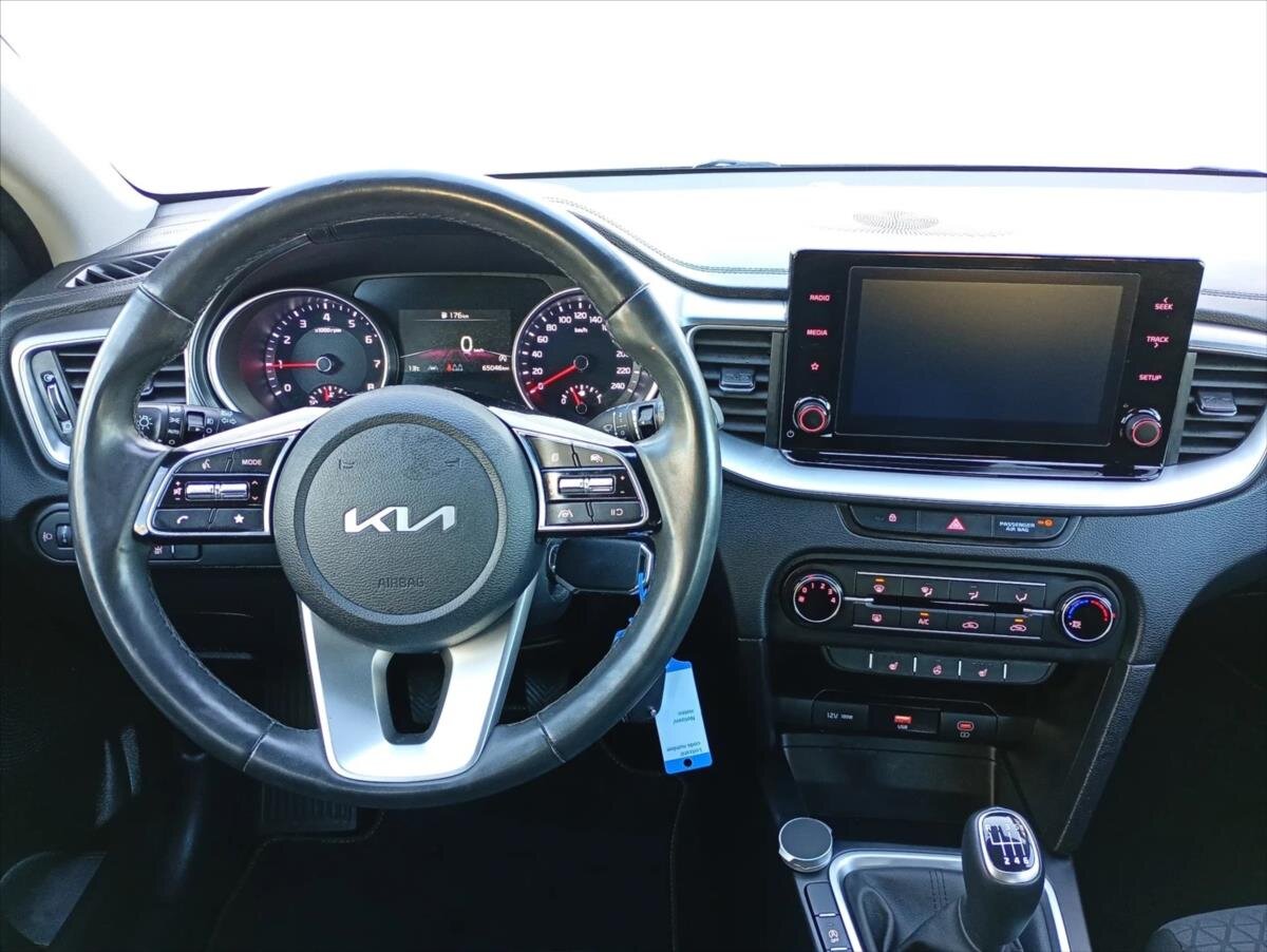 KIA Ceed Hatchback 998,0 73 kw