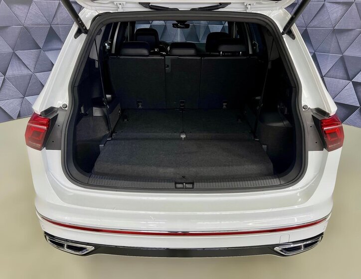 Volkswagen Tiguan Allspace SUV / Terénní 2,0 l 147 kw