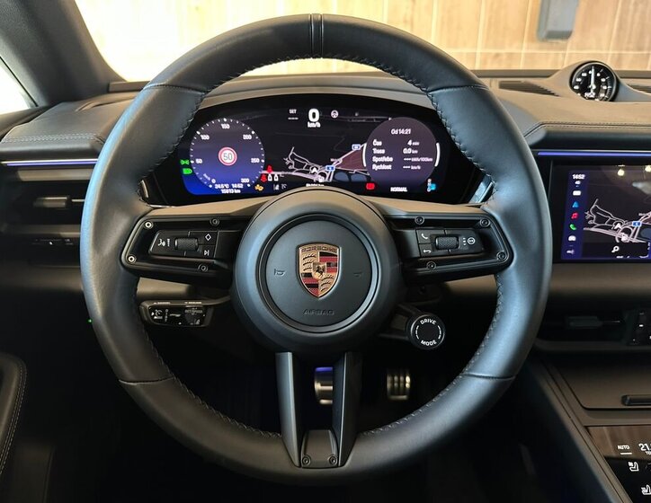 Porsche Macan SUV / Terénní 0,0 300 kw