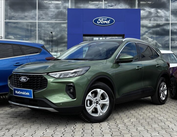 Ford Kuga SUV / Terénní 1,5 l 137 kw