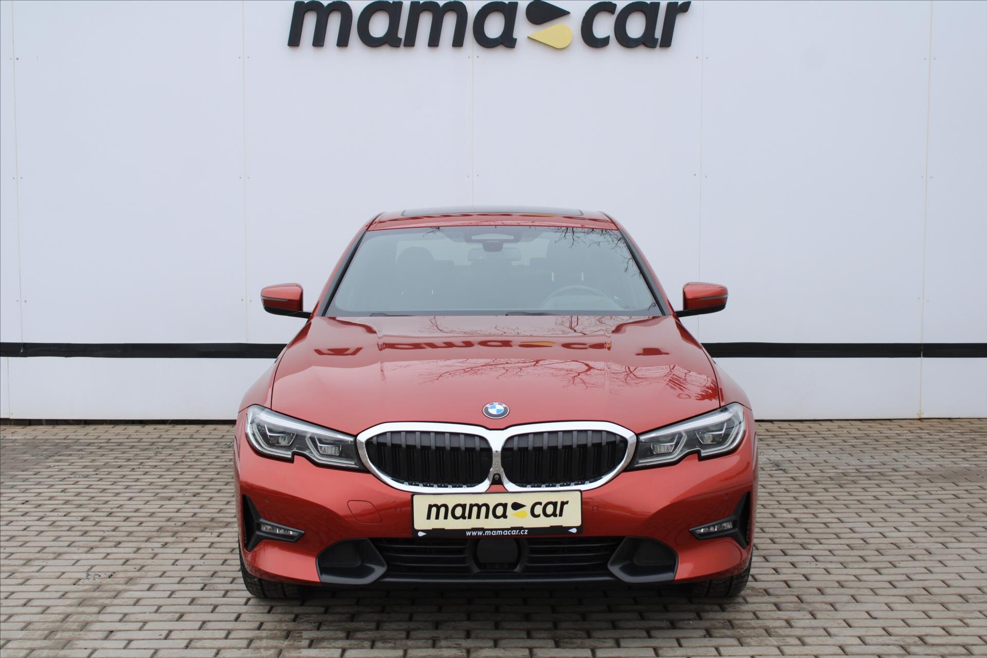 BMW Řada 3 Sedan / Limuzína 2,0 l 140 kw
