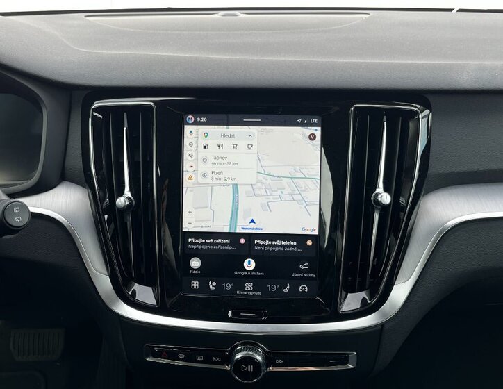 Volvo V60 Kombi 2,0 l 145 kw
