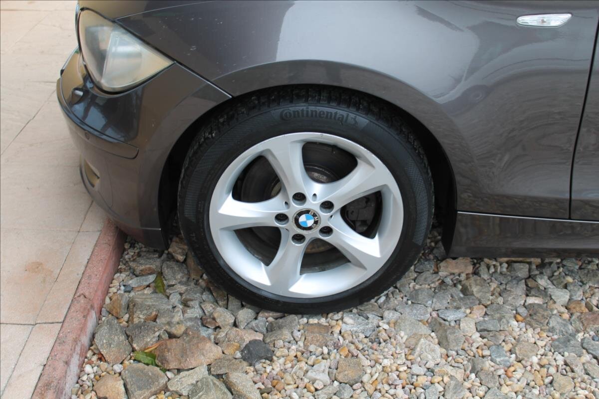 BMW Řada 1 Hatchback 2,0 l 150 kw