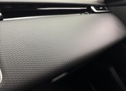 Land Rover Range Rover Velar SUV / Terénní 2,0 l 150 kw