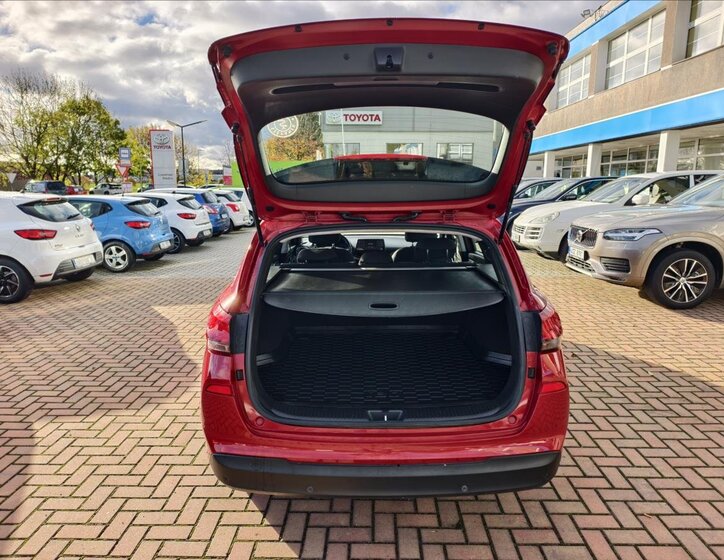 Hyundai i30 Kombi 998,0 88 kw