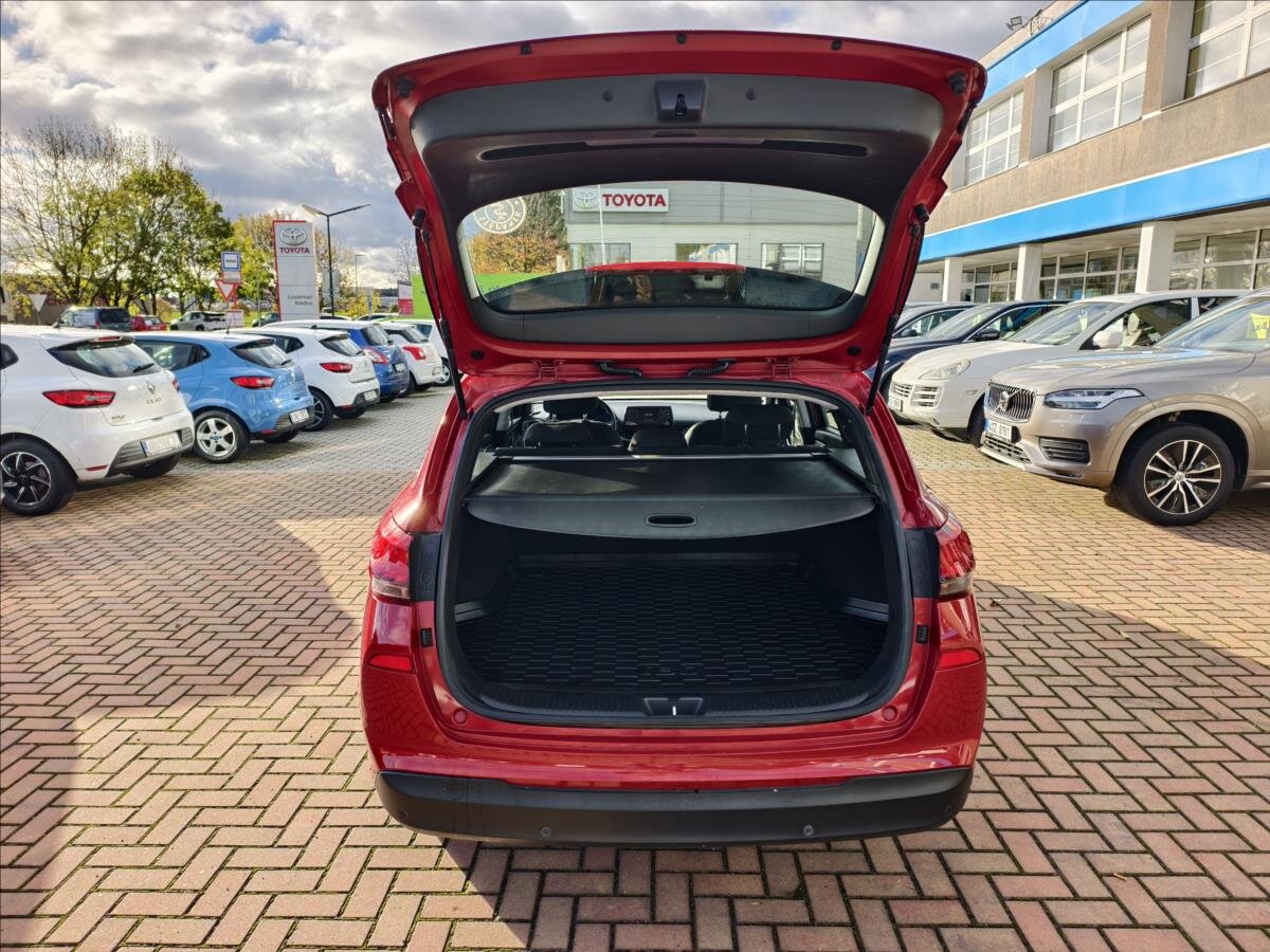 Hyundai i30 Kombi 998,0 88 kw
