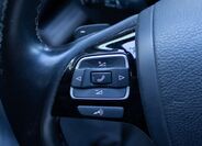 Volkswagen Touareg 13