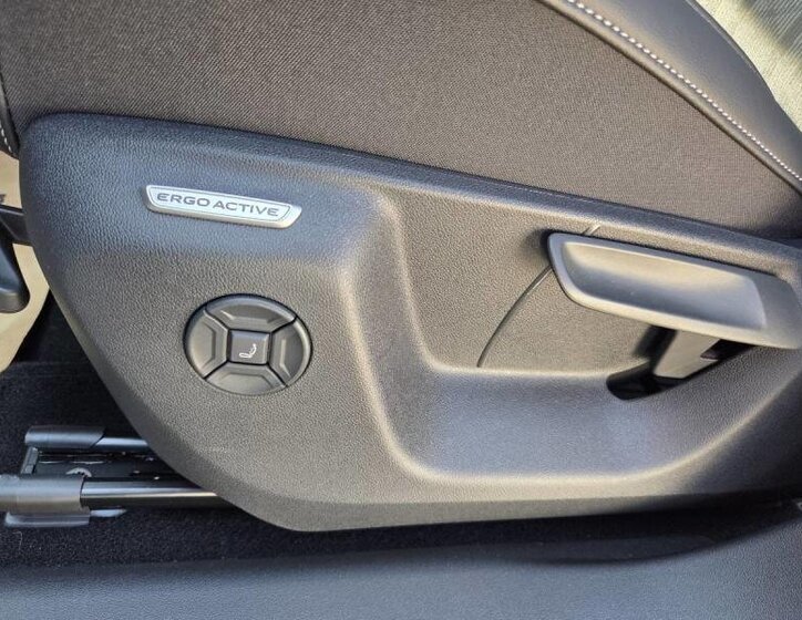 Volkswagen Tiguan SUV 2,0 l 195 kw