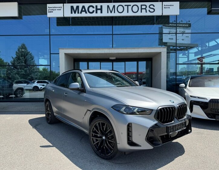 BMW X6 SUV / Terénní 4,4 l 210 kw